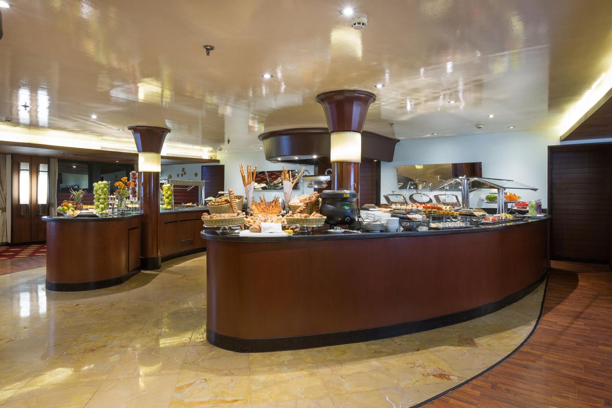 M/Y Alyssa - 4 Or 7 Nights From Luxor Each Monday And 3 Or 7 Nights From Aswan Each Friday Hotel Exterior photo