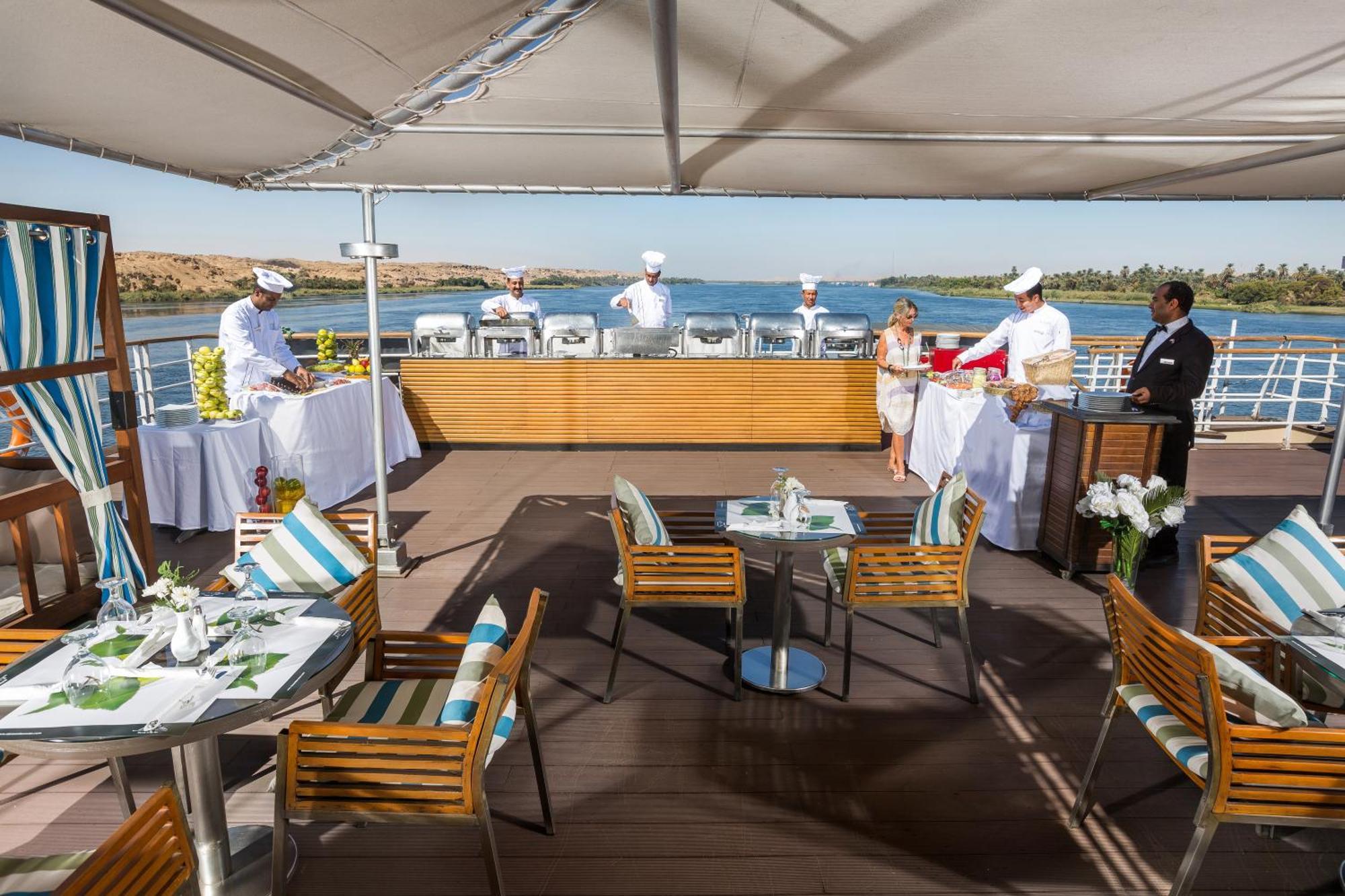 M/Y Alyssa - 4 Or 7 Nights From Luxor Each Monday And 3 Or 7 Nights From Aswan Each Friday Hotel Exterior photo